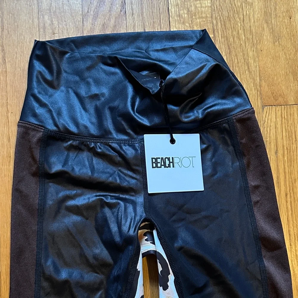 Beach Riot Leggings - Picture 3 of 6